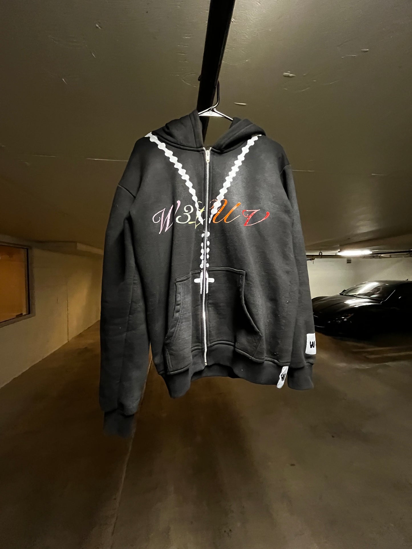W3luv Black Zip-up ⚠️(PRE ORDERS)!!
